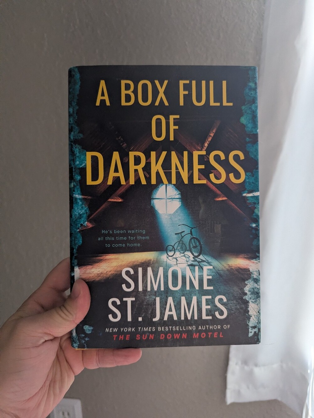 A Box Full Of Darkness By Simone St. James, Hardcover